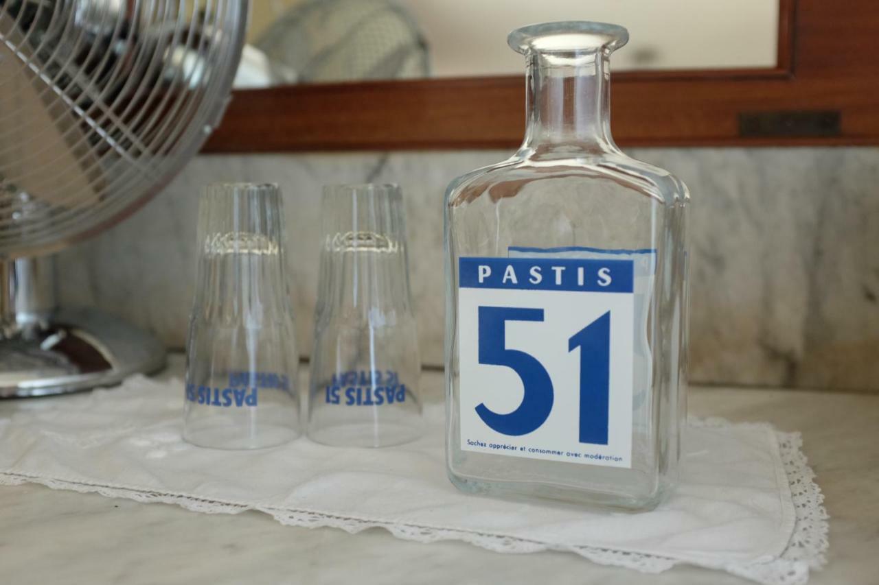 Отель Logis Pastis Маастрихт Экстерьер фото