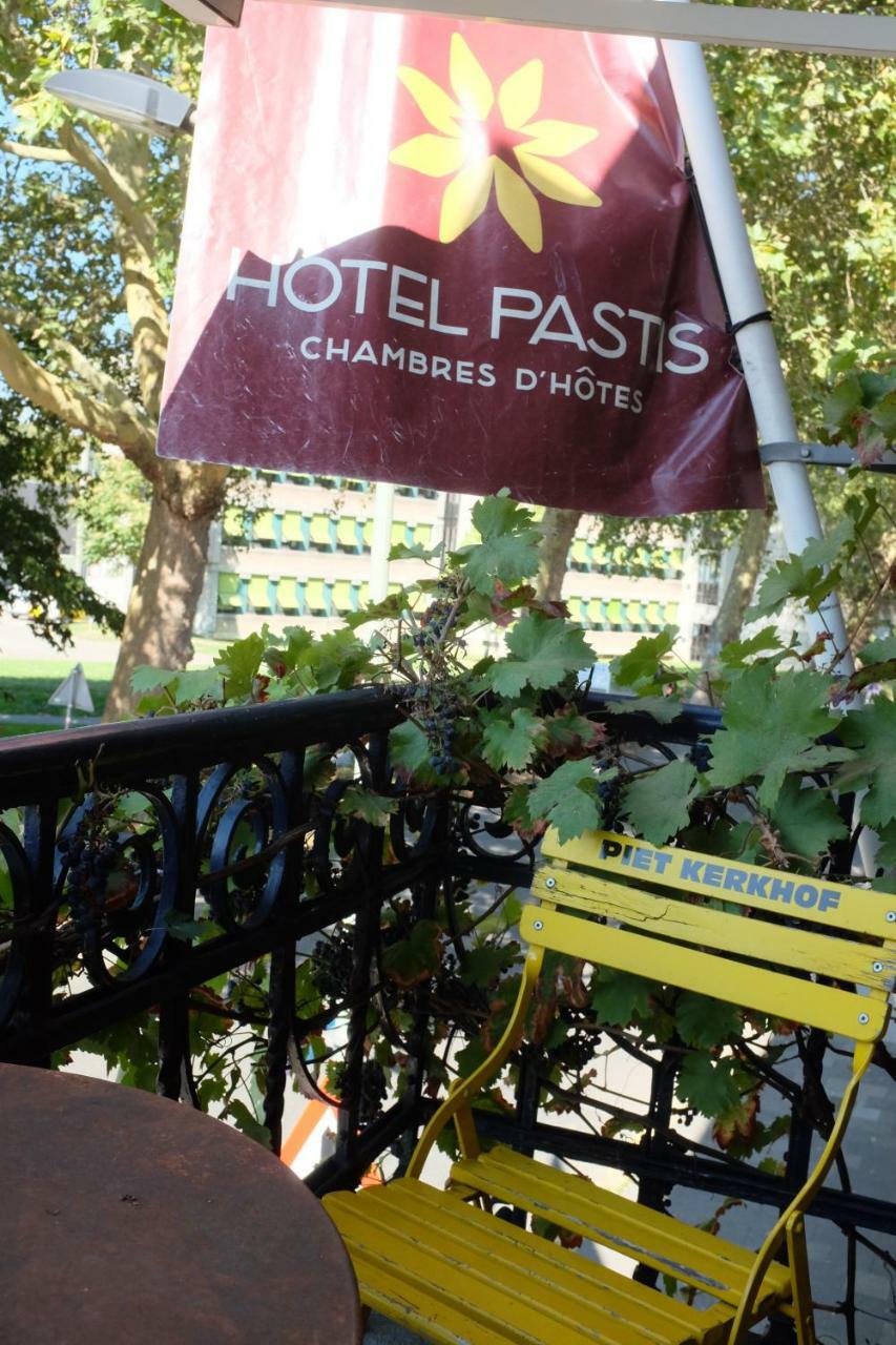 Отель Logis Pastis Маастрихт Экстерьер фото